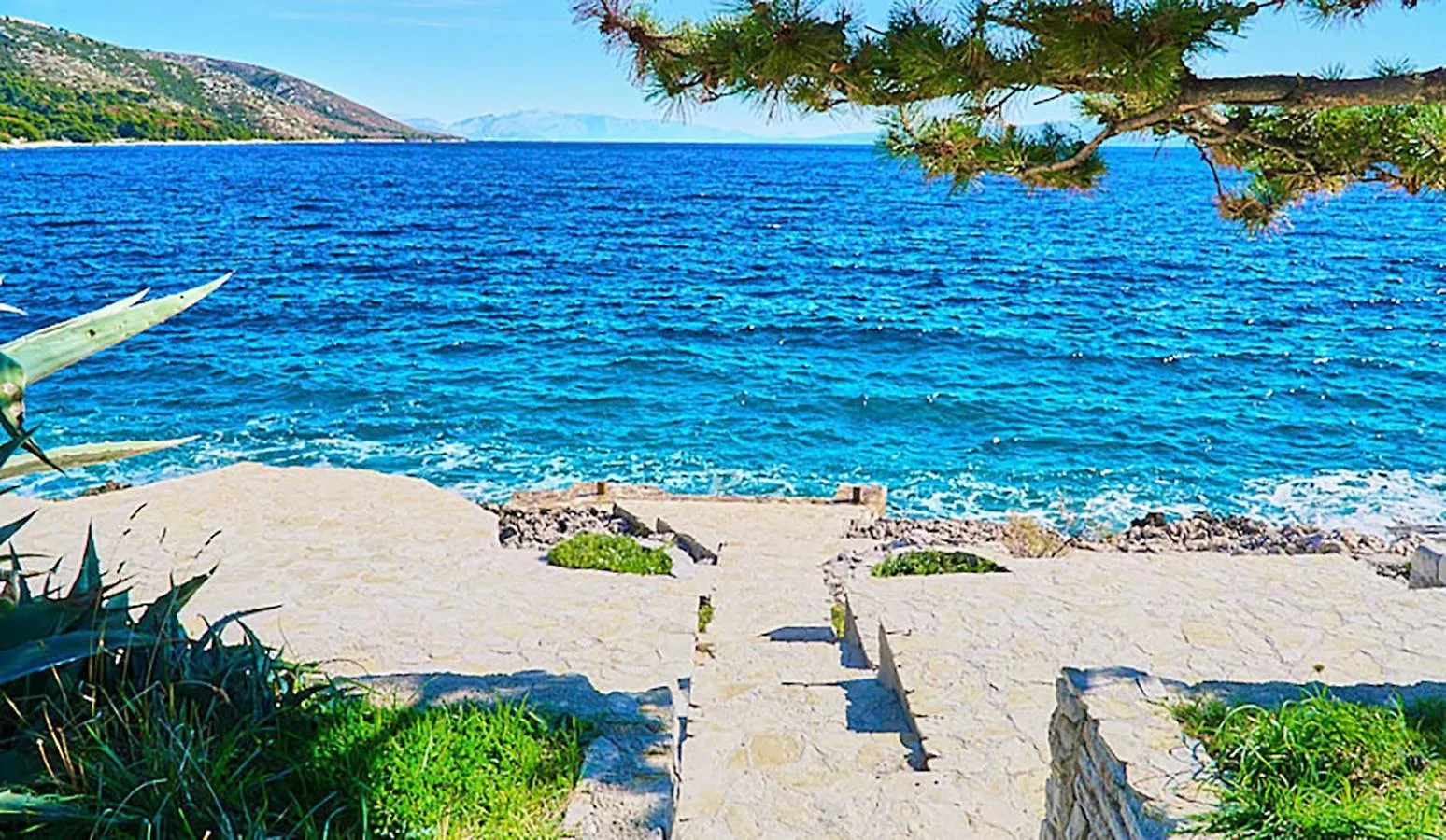 Apartment Exclusive Suite Luky On 75 Sqm, Only 50 M To The Beach Trogir Croatia