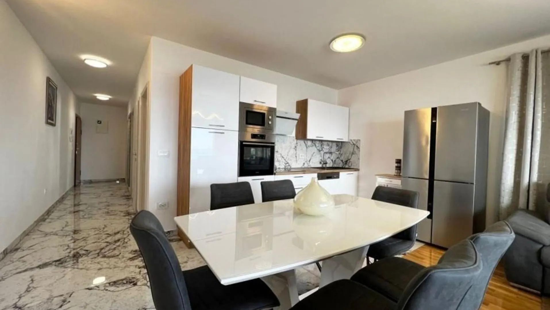 Exclusive Suite Luky On 75 Sqm, Only 50 M To The Beach Trogir Apartment